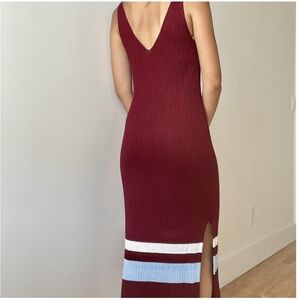 H&M Burgundy Lightweight Ribbed Knit Deep V Midi Dress W/ Side Slits Size M